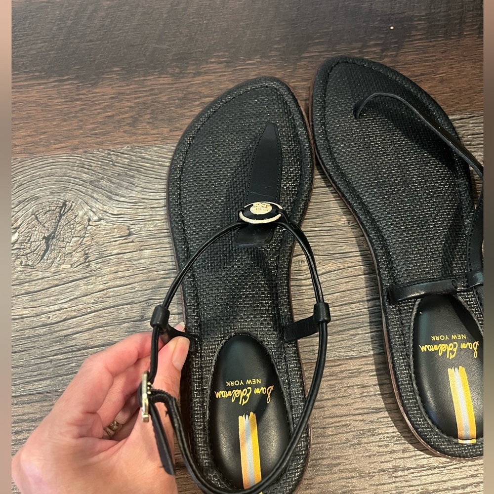 NWOT Sam Edelman Womens Gigi Signet Thong Sandal, Size 9 - Picture 3 of 8